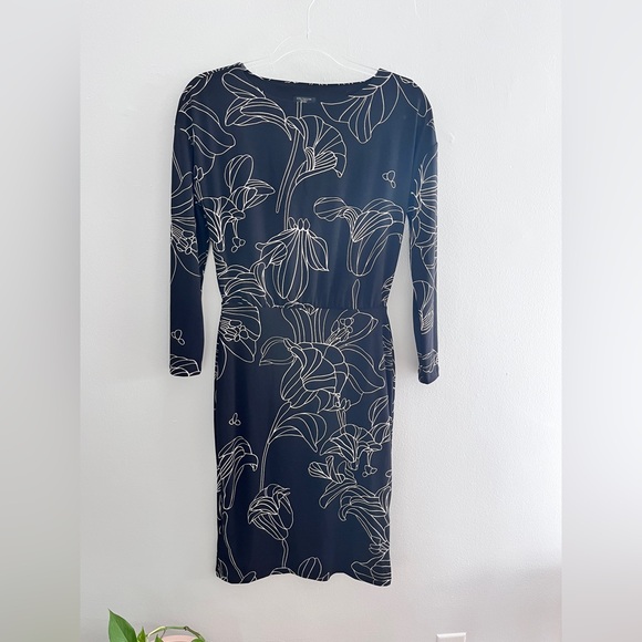 ANN TAYLOR Crew Neck Midi Dress - Picture 1 of 3